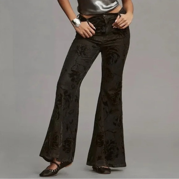 Pilcro Denim - Fabulous Pilcro Black Denim Flared Jeans with Floral Velvet Embossing-NWT